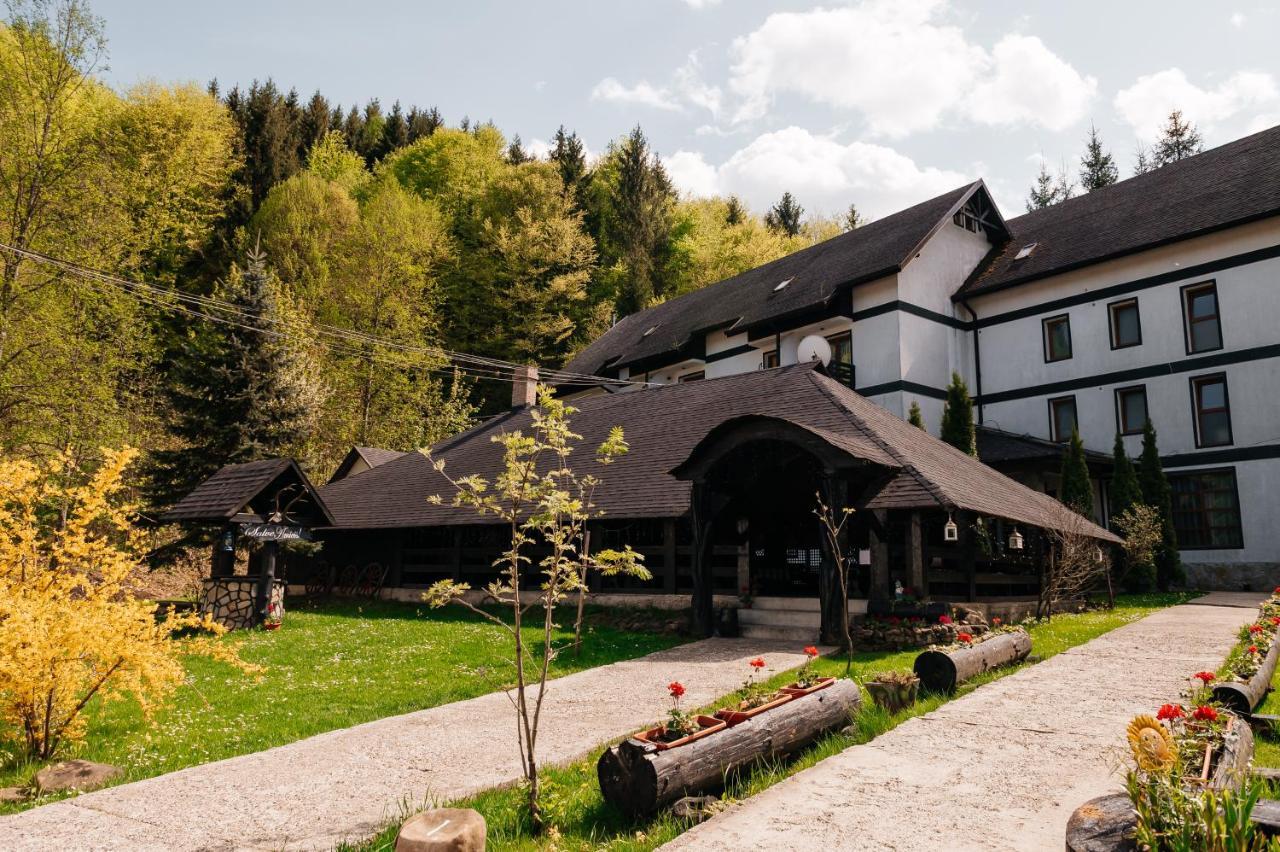 Hotel Casa Octavian Sucevita Exterior foto